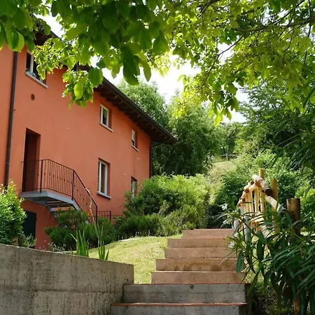 Milvia - Affitti Brevi Italia * Salò